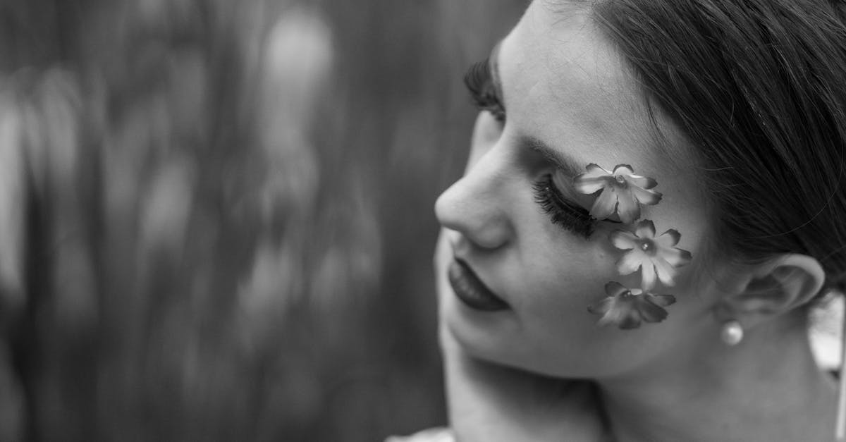 découvrez comment créer vos propres cosmétiques maison avec des ingrédients naturels. apprenez des recettes simples et efficaces pour prendre soin de votre peau et embellir votre routine de beauté tout en respectant l'environnement.
