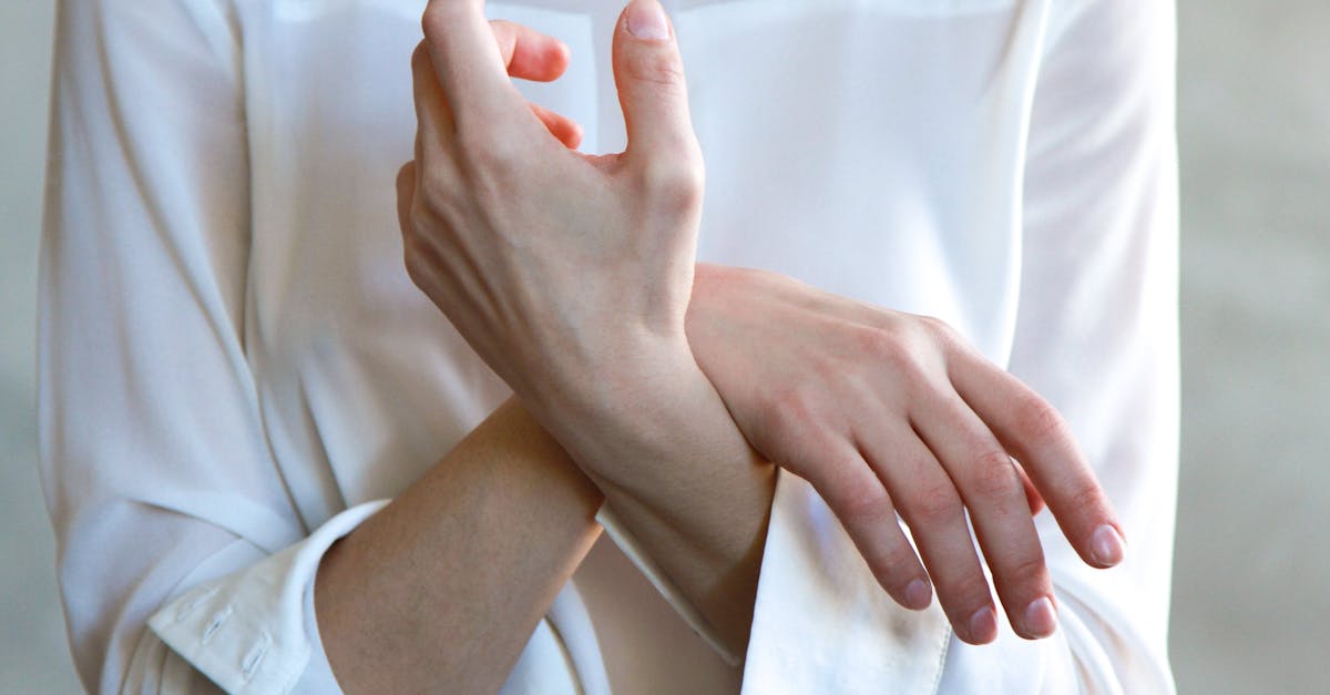 découvrez l'essence du minimalisme : un style de vie qui valorise la simplicité, l'élégance et la fonctionnalité. apprenez à désencombrer votre espace et à vivre avec moins, tout en profitant d'une esthétique apaisante et d'un esprit clair.