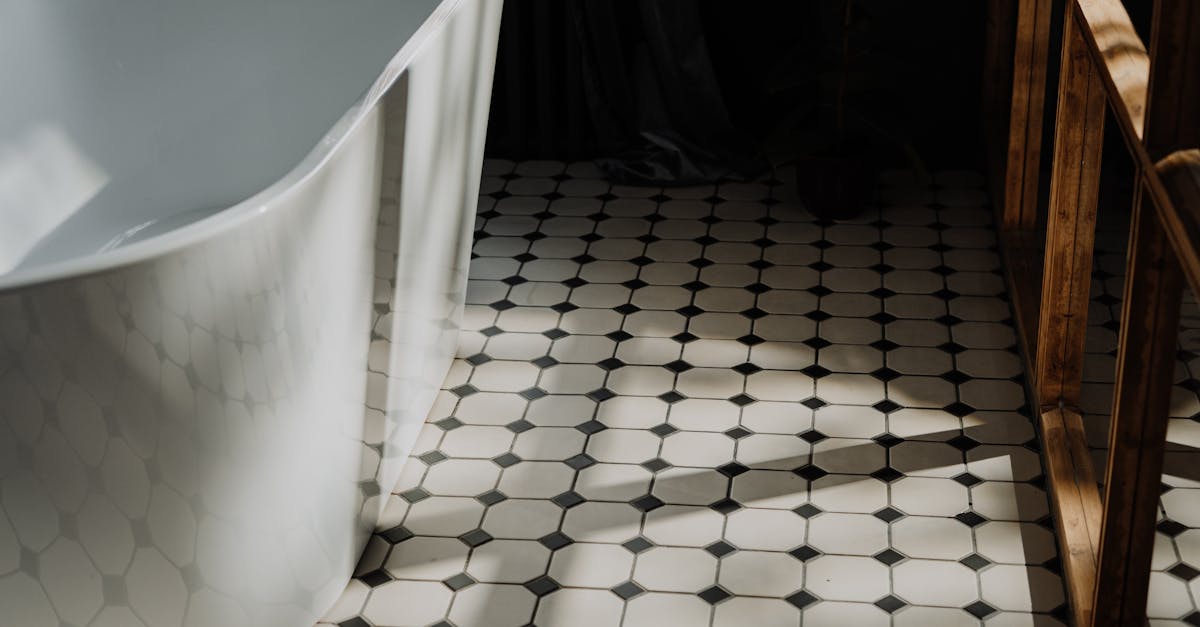 découvrez comment aménager une salle de bain minimaliste, alliant fonctionnalité et élégance. inspirez-vous de conseils pratiques et d'idées de design pour créer un espace apaisant et épuré.