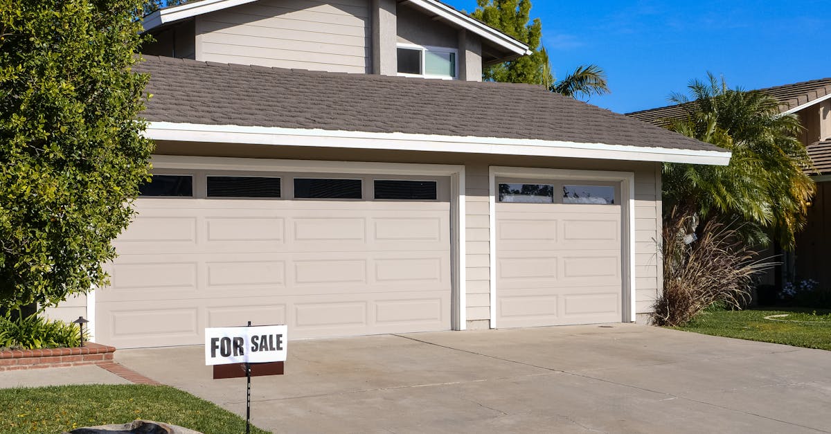 découvrez notre vente de garage minimaliste où simplicité rime avec efficacité. trouvez des objets uniques, soigneusement sélectionnés, qui allient style épuré et fonctionnalité. ne manquez pas cette occasion de dénicher des trésors tout en embellissant votre espace!