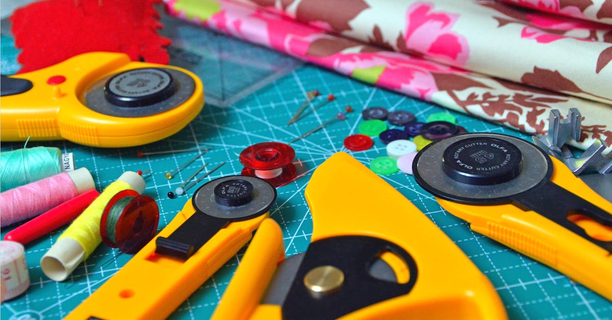 découvrez l'art de la couture avec nos conseils pratiques, tutoriels et astuces pour tous les niveaux. apprenez à créer vos propres vêtements et accessoires, tout en développant votre créativité et votre patience.