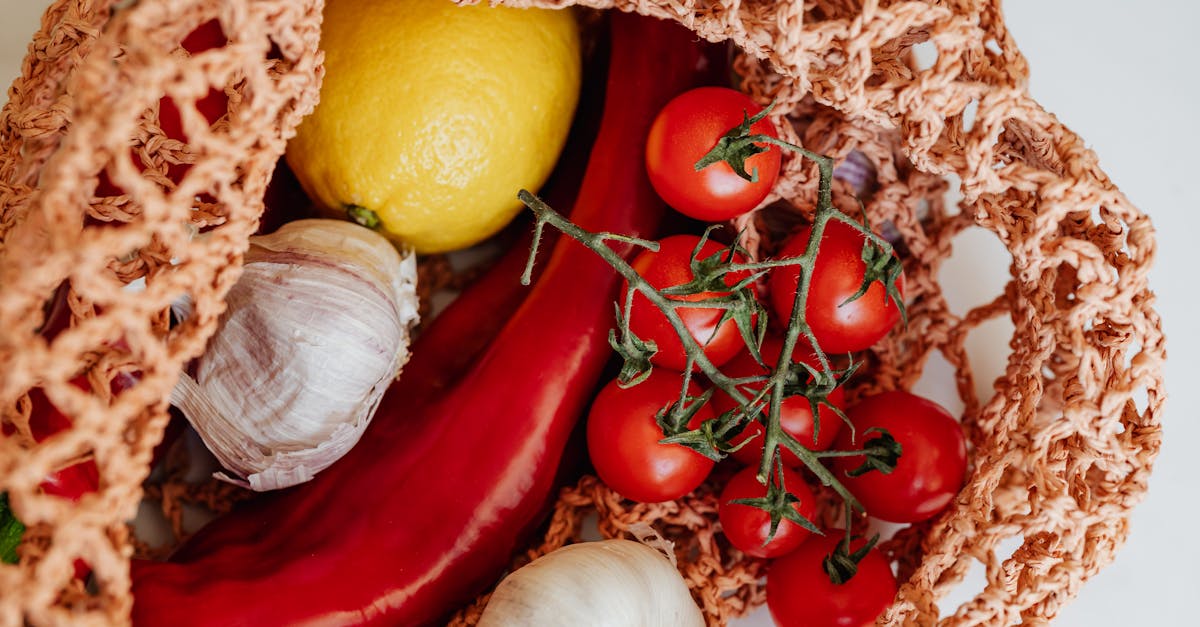 découvrez comment transformer votre cuisine en un espace zéro déchet avec des conseils pratiques, des astuces écologiques et des recettes créatives. adoptez un mode de vie durable et réduisez votre impact environnemental tout en cuisinant facilement et de manière responsable.