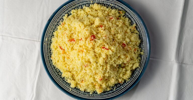 découvrez la douceur du riz crémeux, un plat réconfortant et savoureux qui ravira vos papilles. idéal pour accompagner vos repas ou comme plat principal, cette recette allie onctuosité et saveurs délicates pour un véritable régal.