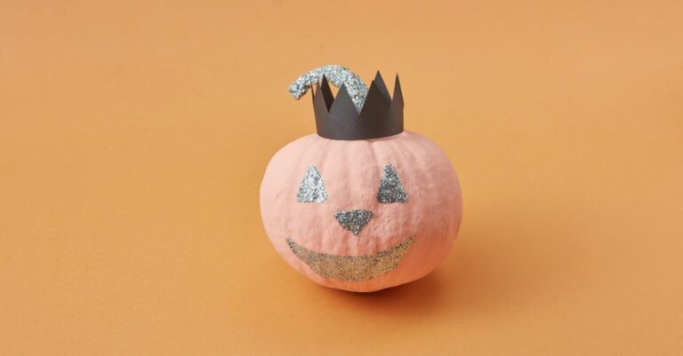 découvrez nos adorables mini citrouilles farcies, délicieusement préparées et idéales pour rehausser vos plats d'automne. parfaites en tant qu'apéritif, entrée ou garniture festive, elles apportent une touche colorée et savoureuse à vos repas.