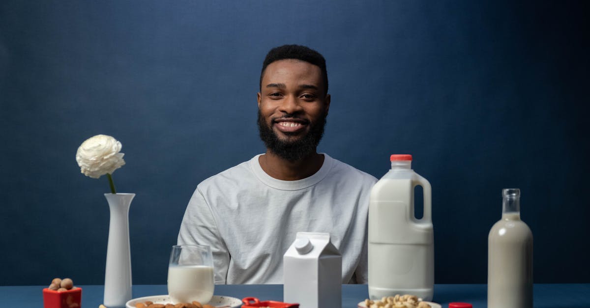découvrez le lait d'amande, une alternative délicieuse et crémeuse au lait traditionnel. produit à partir d'amandes soigneusement sélectionnées, ce lait végétal est riche en nutriments, sans lactose et idéal pour les personnes cherchant à adopter un mode de vie sain. parfait pour vos smoothies, cafés ou recettes, le lait d'amande saura ravir vos papilles !