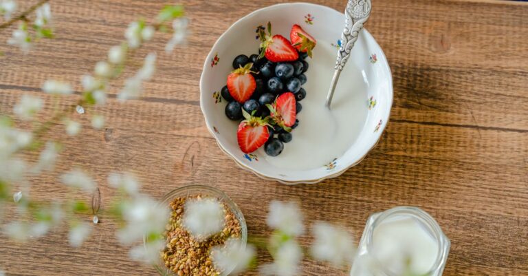 découvrez tous les bienfaits du lait d'amande, une alternative végétale délicieuse et nutritive. parfait pour les smoothies, les cafés ou simplement à déguster seul, le lait d'amande est riche en vitamines, pauvre en calories et convient aux régimes sans lactose. apprenez comment l'intégrer facilement dans votre alimentation et explorez des recettes savoureuses.