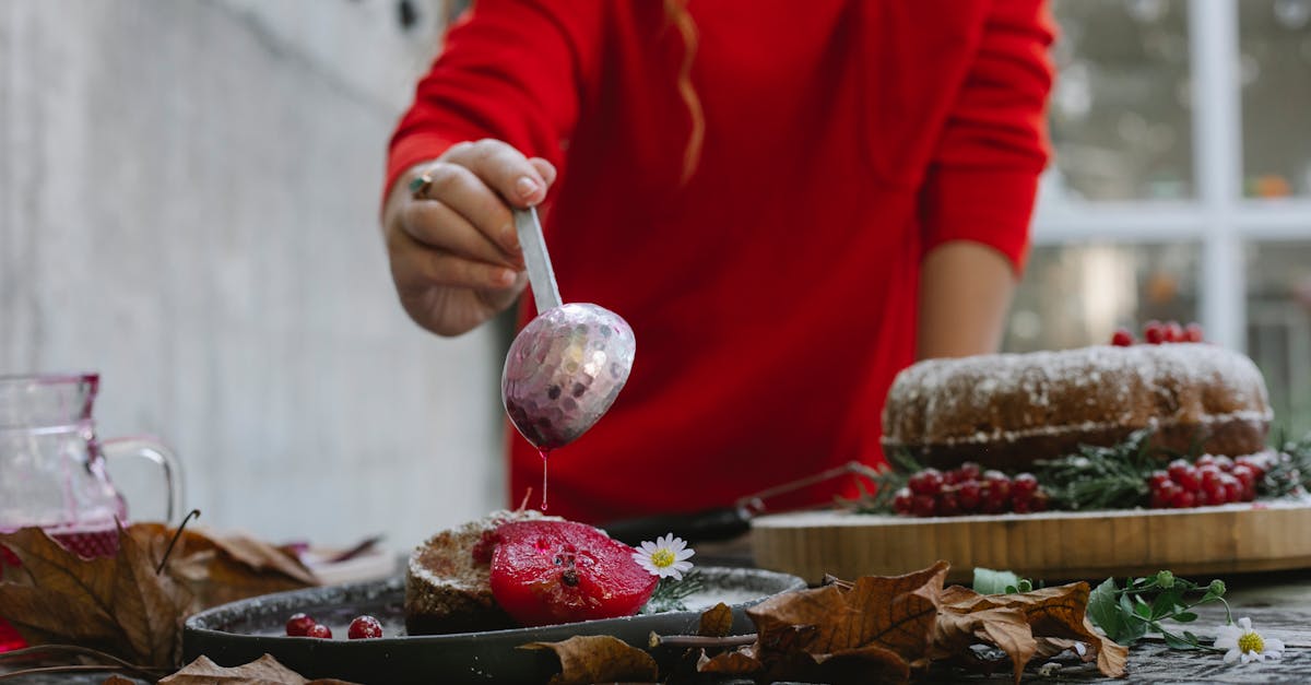 savourez les marrons glacés, une délicieuse confiserie française où des châtaignes tendres sont enrobées de sucre pour une expérience sucrée irrésistible. parfaits pour les fêtes ou comme cadeau gourmand, découvrez cette spécialité traditionnelle qui ravira les amateurs de douceurs.