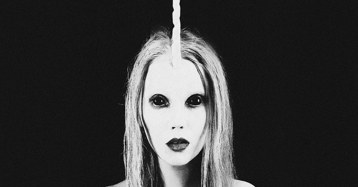 découvrez des idées de maquillage halloween éco-responsable pour célébrer la fête tout en respectant l'environnement. optez pour des produits naturels et durables qui embellissent votre look sans nuire à la planète.