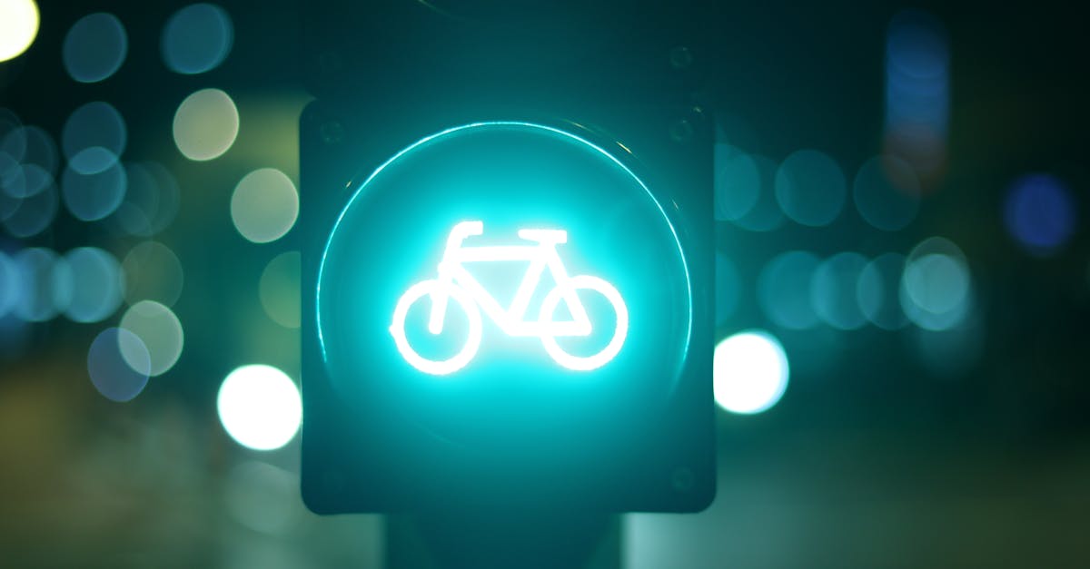 découvrez comment transformer votre vélo traditionnel en un vélo électrique avec notre guide complet sur la conversion. profitez de trajets plus longs et sans effort tout en préservant l'environnement. facile à suivre, notre méthode vous permet de vivre l'expérience du cyclisme électrique sans investir dans un nouveau vélo.