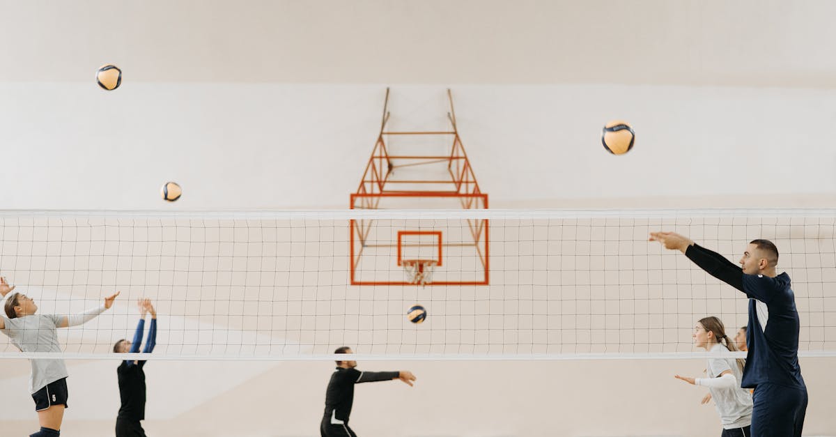 découvrez nos délicieuses energy balls, des en-cas sains et nutritifs parfaits pour booster votre énergie à tout moment de la journée. riches en protéines, fibres et ingrédients naturels, ces petites bouchées sont idéales pour les sportifs et les gourmands soucieux de leur santé.