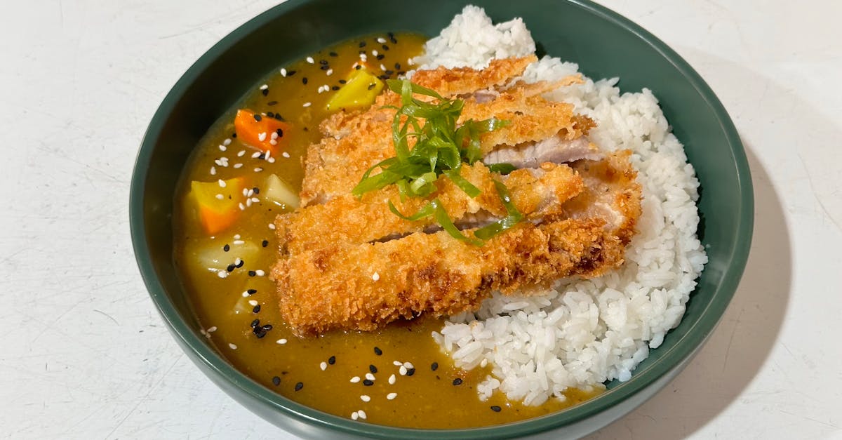 découvrez notre recette de curry fait maison, mêlant épices savoureuses et ingrédients frais pour un plat réconfortant et plein de saveurs. parfait pour régaler vos proches lors d'un dîner ou pour un repas en semaine.