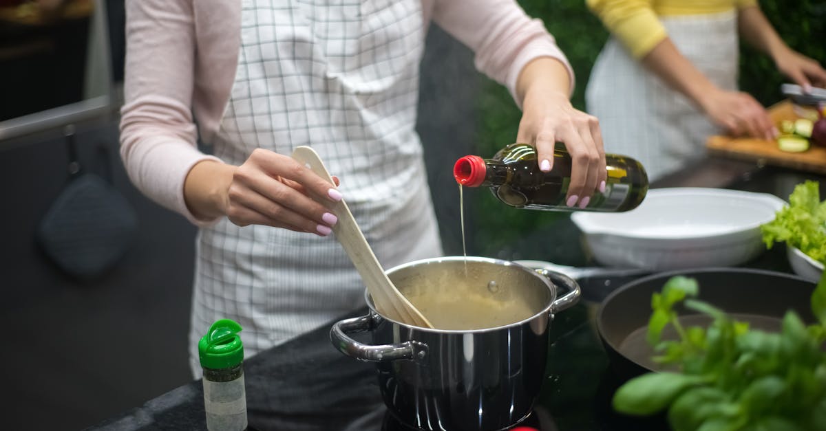 découvrez des recettes sans cuisson faciles et délicieuses qui vous permettront de préparer des plats savoureux en un rien de temps. idéales pour les journées chaudes ou lorsque vous souhaitez gagner du temps en cuisine!