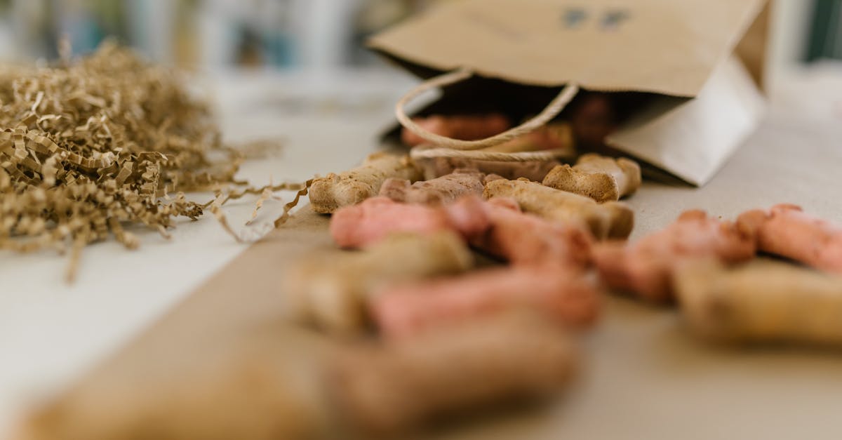 découvrez notre sélection de nourriture pour animaux de compagnie, offrant des options saines et savoureuses pour chiens et chats. assurez le bien-être de vos compagnons à quatre pattes avec des ingrédients de qualité et des recettes équilibrées.