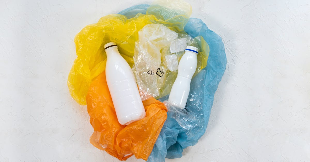 découvrez notre sélection de jouets en plastique d'occasion, durables et accessibles. offrez à vos enfants des heures de plaisir tout en faisant un geste pour la planète. un choix économique et écologique pour stimuler leur créativité !
