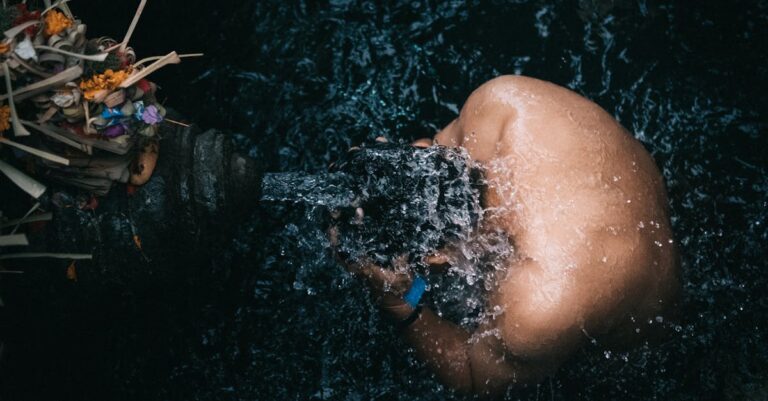 découvrez les meilleures méthodes de purification de l'eau pour assurer une eau potable pure et saine. informez-vous sur les technologies, les filtres et les systèmes de traitement qui garantissent une qualité d'eau optimale.