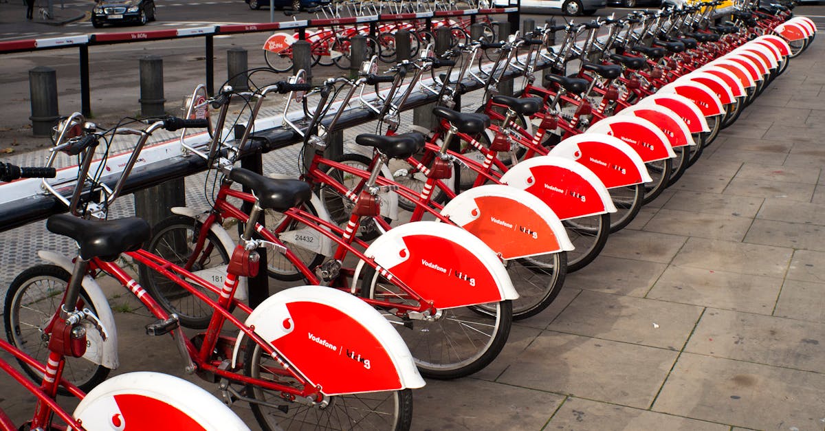 découvrez notre vaste sélection de bicyclettes adaptées à tous les styles et besoins. que vous soyez cycliste occasionnel ou passionné, trouvez le vélo parfait pour vos aventures en plein air et vos trajets quotidiens.