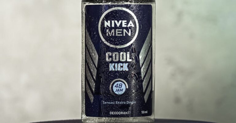 découvrez notre sélection de déodorants naturels et efficaces, conçus pour vous offrir une protection longue durée tout en respectant votre peau. optez pour une fraîcheur durable avec des ingrédients doux, sans parabènes ni aluminium.