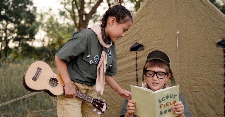 découvrez l'univers des écoles en pleine nature, où l'apprentissage se fait à travers l'exploration et le jeu en extérieur. les écoles de forêt offrent une approche éducative innovante, favorisant le développement des compétences sociales, émotionnelles et cognitives des enfants tout en les connectant à leur environnement.