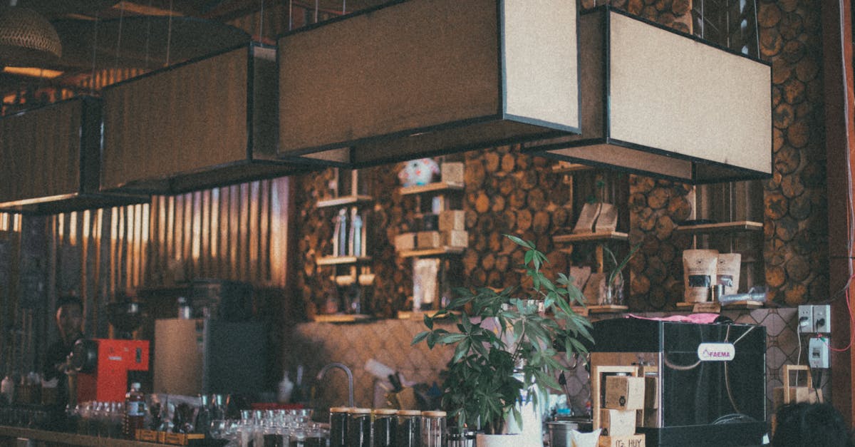 découvrez notre collection de bocaux en verre, parfaits pour la conservation des aliments, le rangement d'objets ou la décoration. alliez fonctionnalité et esthétique avec nos jarres en verre robustes et élégantes.
