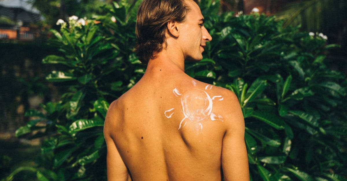 découvrez notre sélection de crèmes solaires efficaces pour protéger votre peau des rayons uv. profitez du soleil en toute sécurité avec nos produits adaptés à tous les types de peau, garantissant hydratation et confort.