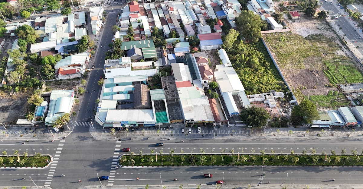 découvrez l'urban greening, une initiative essentielle qui transforme nos villes en espaces verts durables et agréables. explorez les avantages de la végétalisation urbaine pour améliorer la qualité de l'air, favoriser la biodiversité et offrir des lieux de détente aux citadins. engagez-vous pour un avenir plus vert !