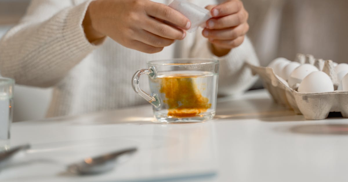 découvrez les multiples usages du bicarbonate de soude, un produit naturel aux vertus incroyables. que ce soit pour la cuisine, le nettoyage ou les soins personnels, apprenez comment cet ingrédient essentiel peut transformer votre quotidien.