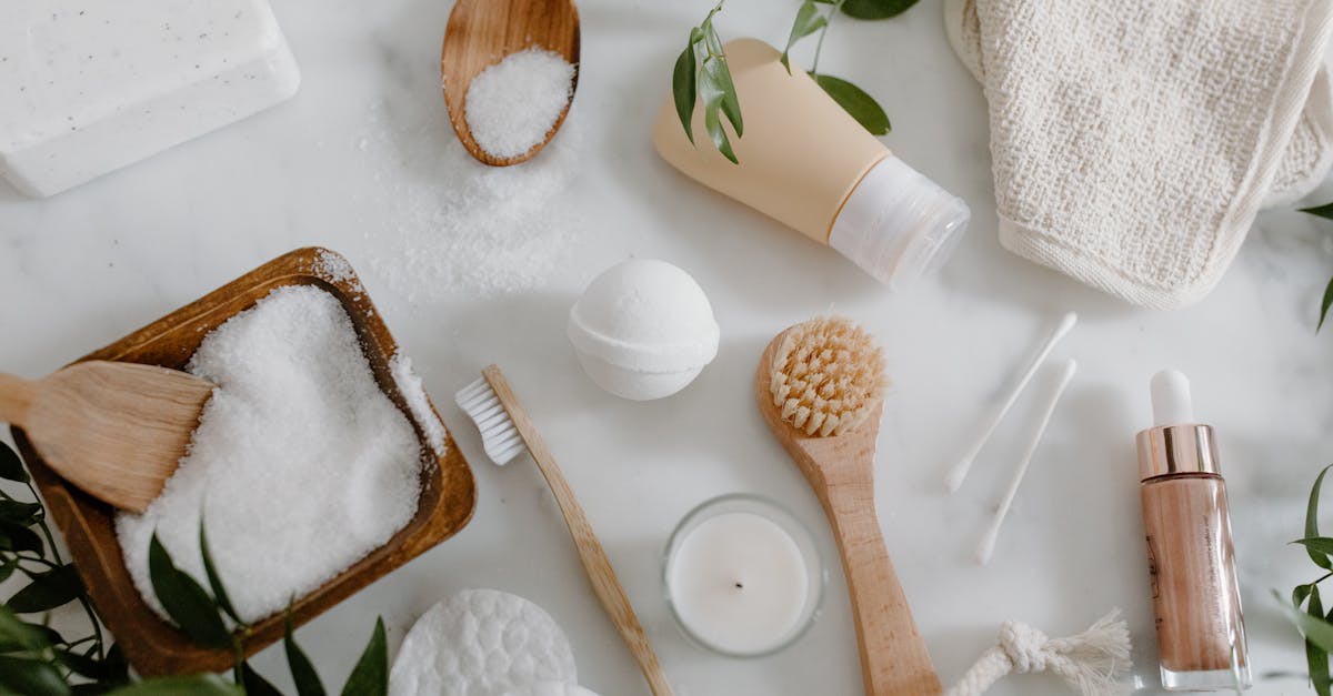 découvrez le sel de céleri, un assaisonnement unique qui rehausse vos plats avec une touche de saveur aromatique. idéal pour les soupes, salades et marinades, ce sel apporte des bienfaits santé tout en ajoutant une note délicieuse à vos recettes.