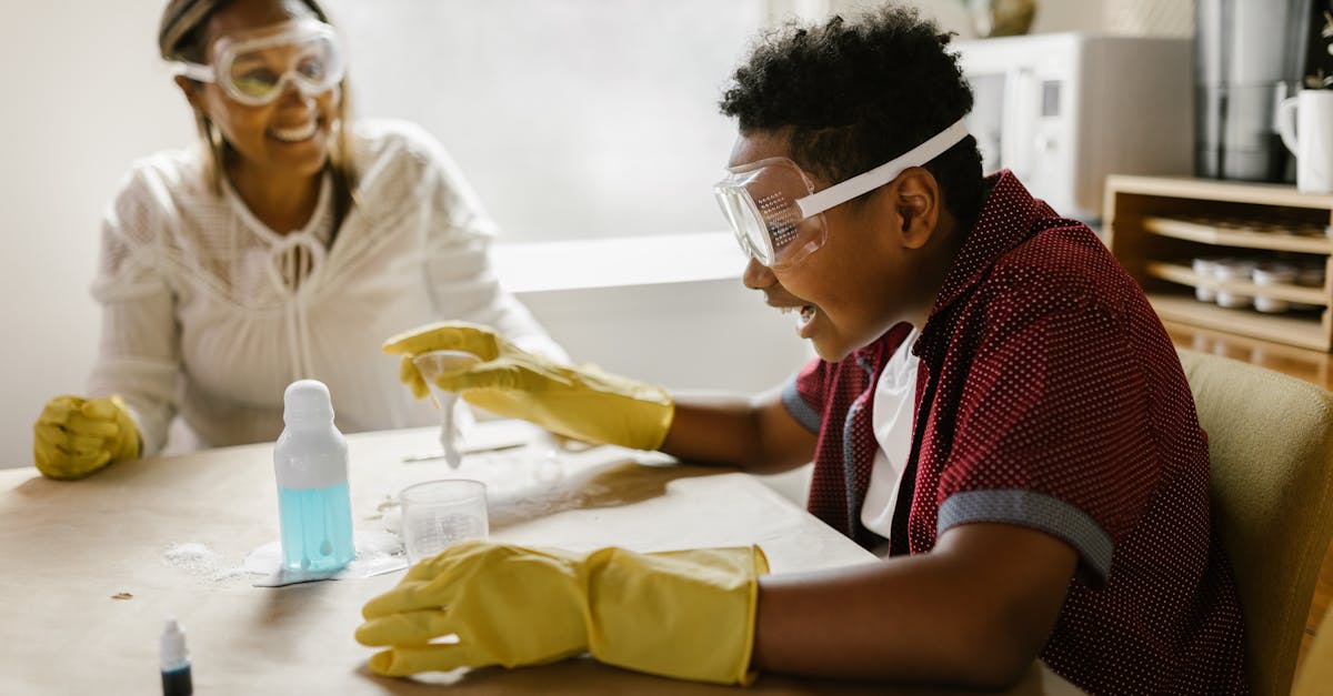 découvrez les multiples usages du bicarbonate de soude, un produit naturel et économique. que ce soit pour le ménage, la cuisine ou les soins personnels, apprenez comment ce puissant agent peut faciliter votre quotidien.