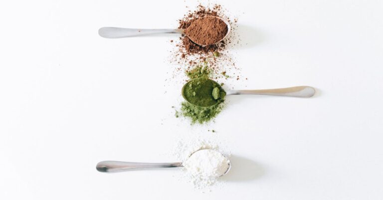 découvrez les incroyables bienfaits du bicarbonate de soude, un produit polyvalent pour la cuisine, le nettoyage et les soins personnels. apprenez comment l'utiliser efficacement et ses nombreuses applications au quotidien.