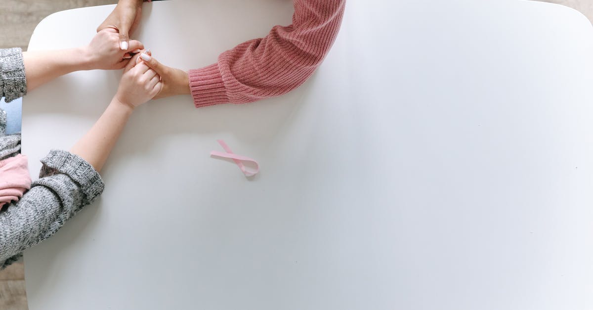 découvrez les informations essentielles sur le cancer des os, ses symptômes, les options de traitement et les perspectives de guérison. apprenez-en davantage sur les facteurs de risque et l'importance d'un diagnostic précoce.