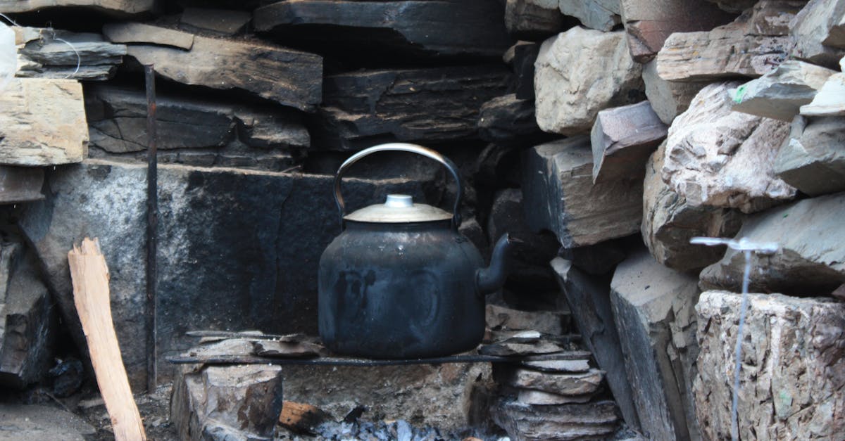 découvrez nos astuces incontournables pour un camping réussi ! que vous soyez novice ou expert, notre guide vous aide à préparer votre aventure en pleine nature, avec des conseils sur l'équipement, la cuisine en plein air et le respect de l'environnement.