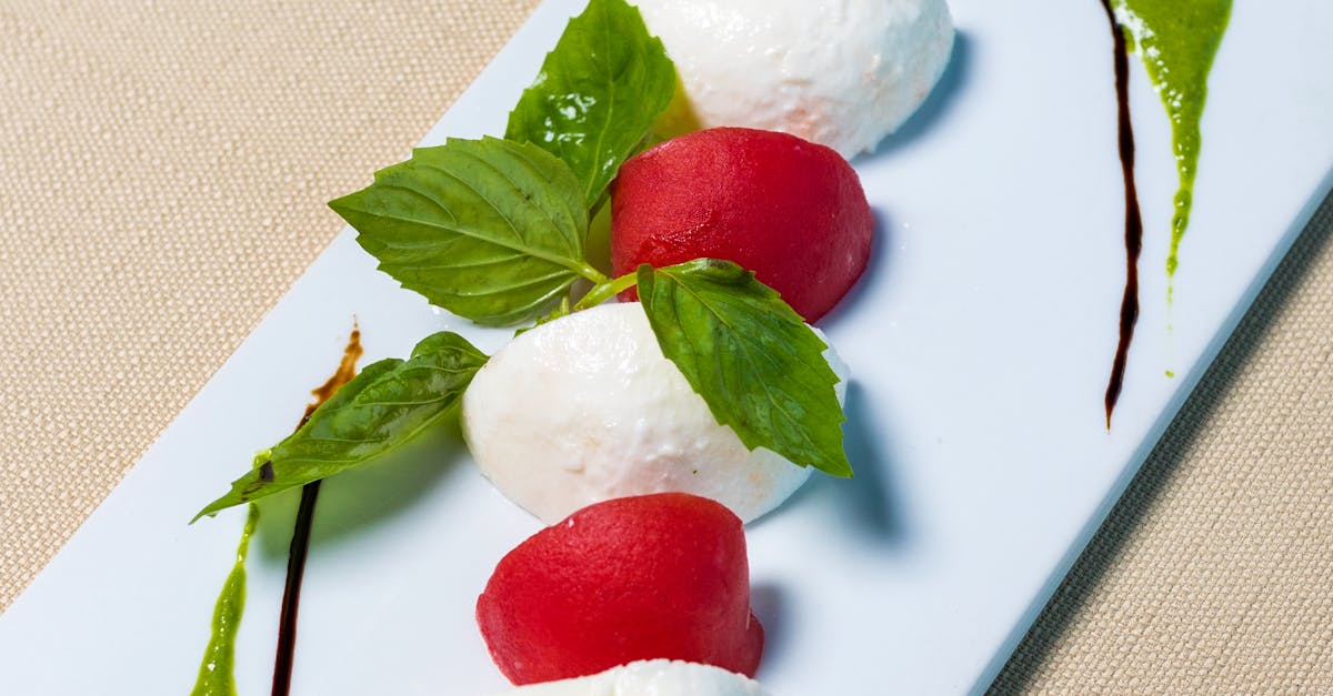 découvrez tout sur les mouches des fruits : leur cycle de vie, les conséquences de leur présence dans votre cuisine, et des astuces efficaces pour les prévenir et s'en débarrasser. informez-vous pour garder vos fruits au frais et vos espaces de vie sains.