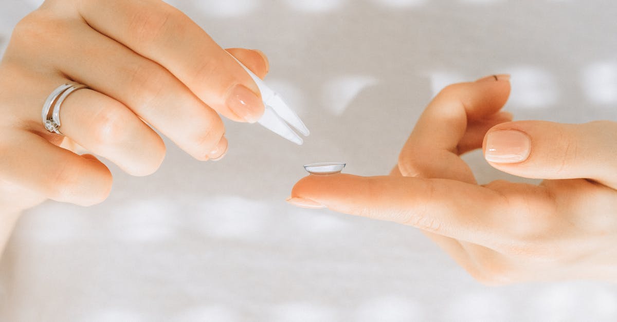 découvrez des techniques efficaces pour enlever le chewing-gum des différentes surfaces. nos conseils pratiques vous aideront à restaurer vos espaces tout en préservant les matériaux.