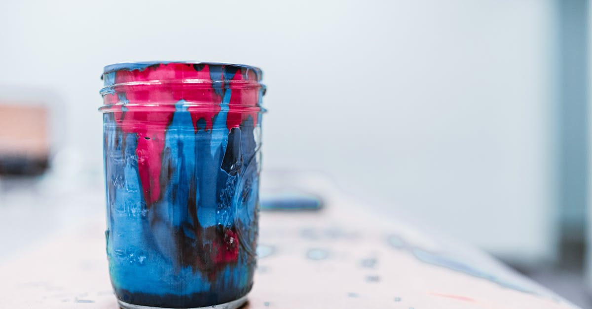 découvrez comment préparer vous-même un liquide de lavage de pare-brise maison, économique et efficace. améliorez la visibilité de votre véhicule et prenez soin de votre sécurité sur la route avec cette recette simple et rapide.