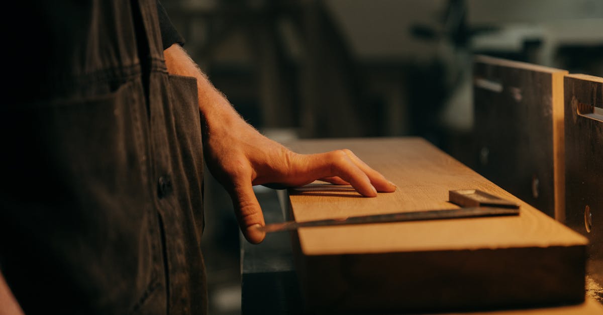 découvrez l'art de la nail technique : astuces, tendances et conseils pour sublimer vos ongles. apprenez à réaliser des manucures impeccables et à exprimer votre créativité à travers des designs uniques.