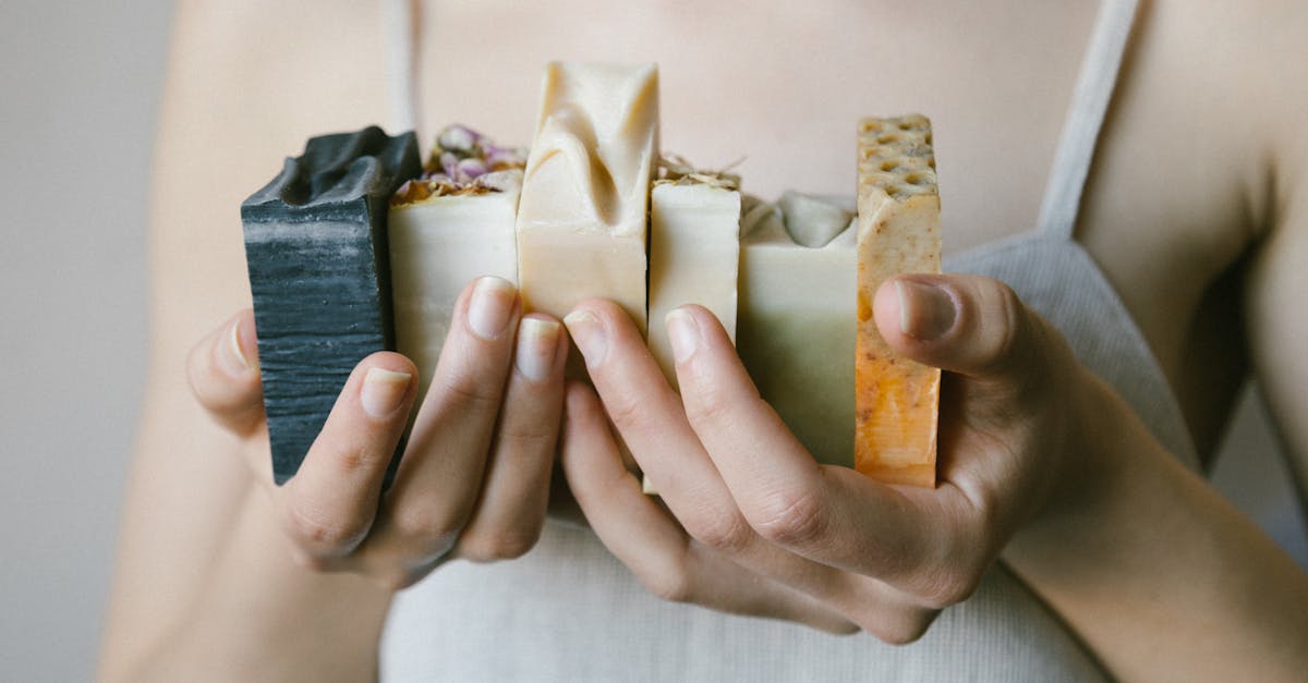découvrez notre détergent naturel, efficace et respectueux de l'environnement. idéal pour un nettoyage puissant sans produits chimiques nocifs, il est parfait pour votre maison et la planète.