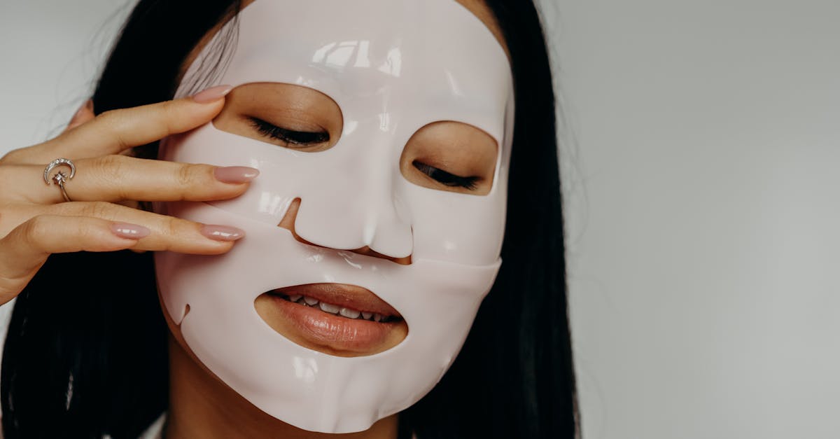 découvrez notre sérum anti-frizz, la solution idéale pour des cheveux lisses et brillants. formulé pour dompter les frisottis, il hydrate et protège votre chevelure des agressions extérieures. adoptez une coiffure parfaite en toute simplicité !