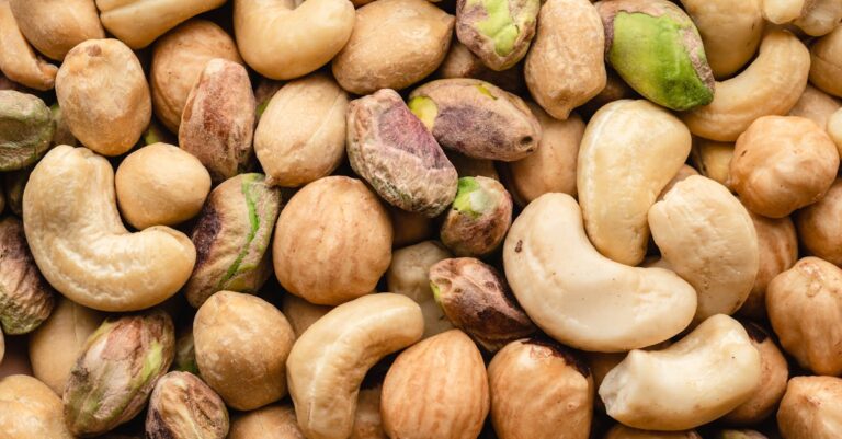 découvrez les nombreux avantages du bicarbonate de soude pour votre santé et votre maison. apprenez comment cet ingrédient naturel peut améliorer votre bien-être, faciliter le nettoyage et même contribuer à votre beauté au quotidien.