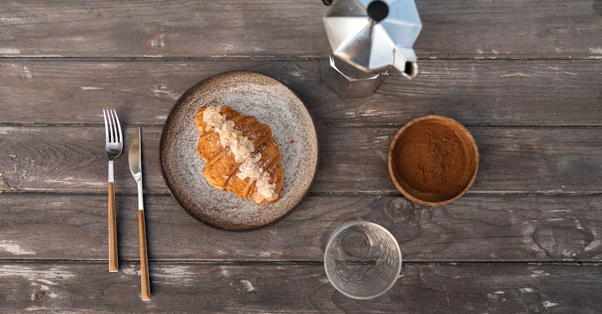 découvrez les multiples utilisations des marc de café, allant du compostage au soin de la peau. apprenez comment recycler ces déchets en boosters de jardinage, exfoliants naturels et bien plus encore.