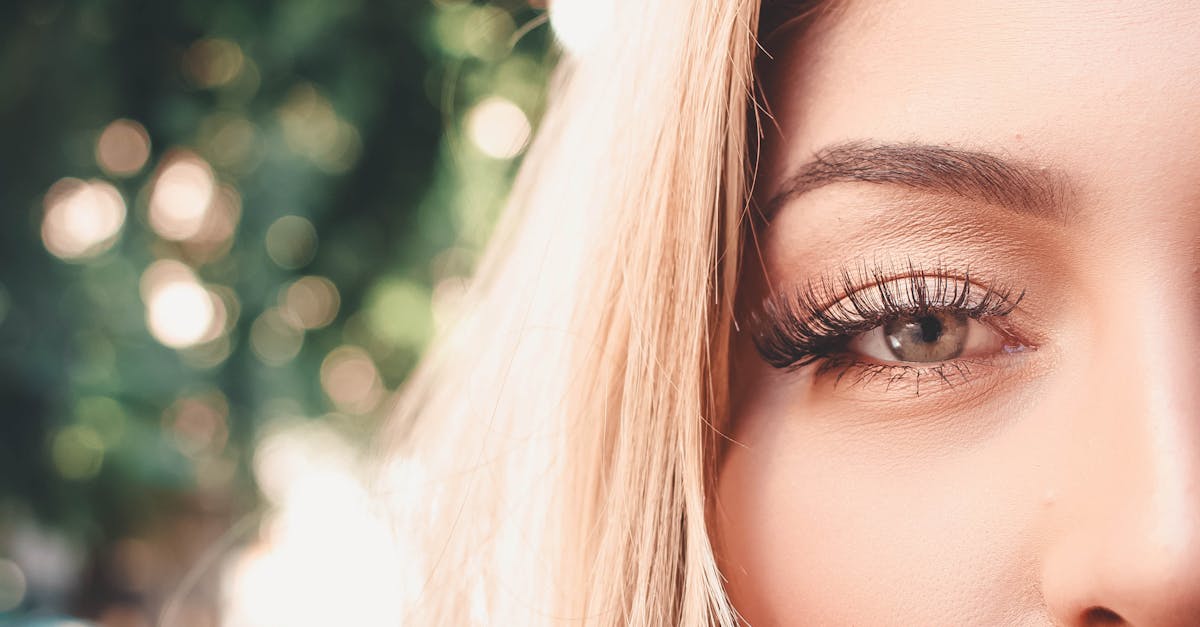 découvrez l'art des cils avec nos conseils et produits pour des yeux enchanteurs. apprenez les techniques d'application, les soins et les tendances pour sublimer votre regard.