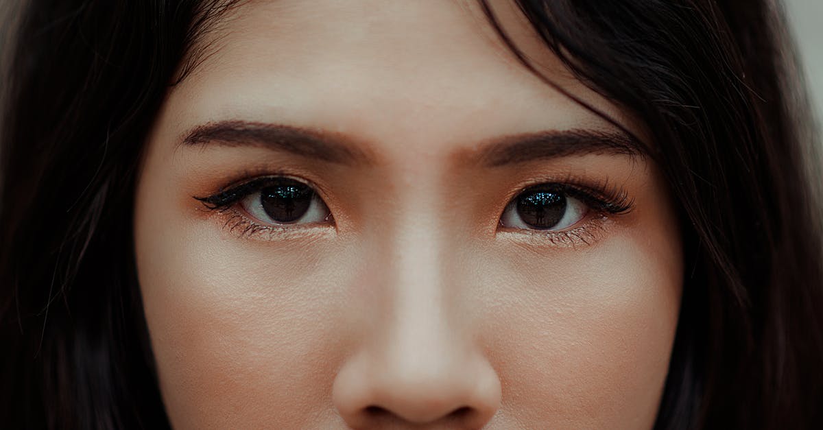 découvrez notre sélection de faux cils élégants et durables pour sublimer votre regard. que vous préfériez un look naturel ou des cils volumineux, trouvez le style parfait qui saura mettre en valeur votre beauté. commandez dès aujourd'hui et ajoutez une touche de glamour à votre routine de maquillage!
