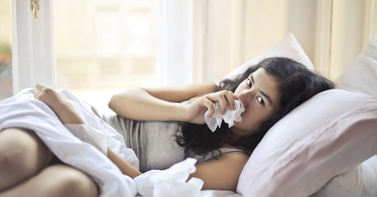 découvrez tout ce qu'il faut savoir sur la fièvre : causes, symptômes, traitements et conseils pour gérer cet état de santé. restez informé pour mieux comprendre cette réaction de votre corps.