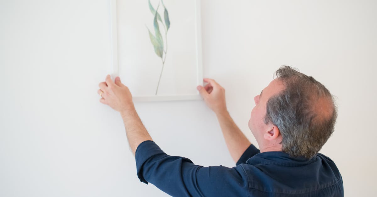 découvrez des solutions efficaces pour l'élimination des moisissures dans votre domicile. protégez votre santé et améliorez la qualité de l'air intérieur grâce à nos services professionnels de nettoyage de moisissures.