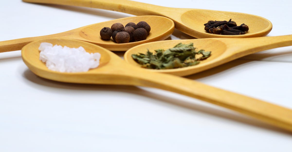 découvrez un monde de saveurs avec notre sélection d'épices variées. ajoutez une touche d'exotisme à vos plats grâce à nos produits de qualité, soigneusement choisis pour rehausser vos recettes. que vous soyez cuisinier amateur ou chef expérimenté, nos épices vous promettent une expérience culinaire inoubliable.
