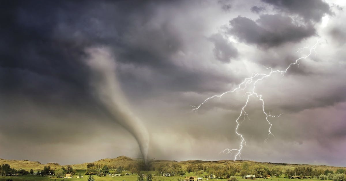 découvrez tout sur les orages : leur formation, leurs caractéristiques et les conseils de sécurité à suivre. préparez-vous à affronter les tempêtes avec des informations utiles et des astuces pratiques.