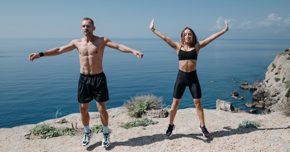 découvrez des exercices discrets idéaux pour rester actif sans attirer l'attention. parfait pour ceux qui souhaitent intégrer l'activité physique dans leur quotidien, même dans les espaces restreints. améliorez votre bien-être tout en préservant votre intimité.