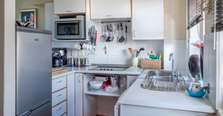 découvrez notre sélection de réfrigérateurs modernes et efficaces, conçus pour garder vos aliments frais tout en s'intégrant parfaitement à votre cuisine. profitez de technologies innovantes et d'un design élégant.